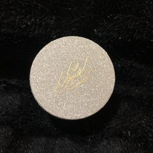MAC x Mariah Carey Loose Body Powder